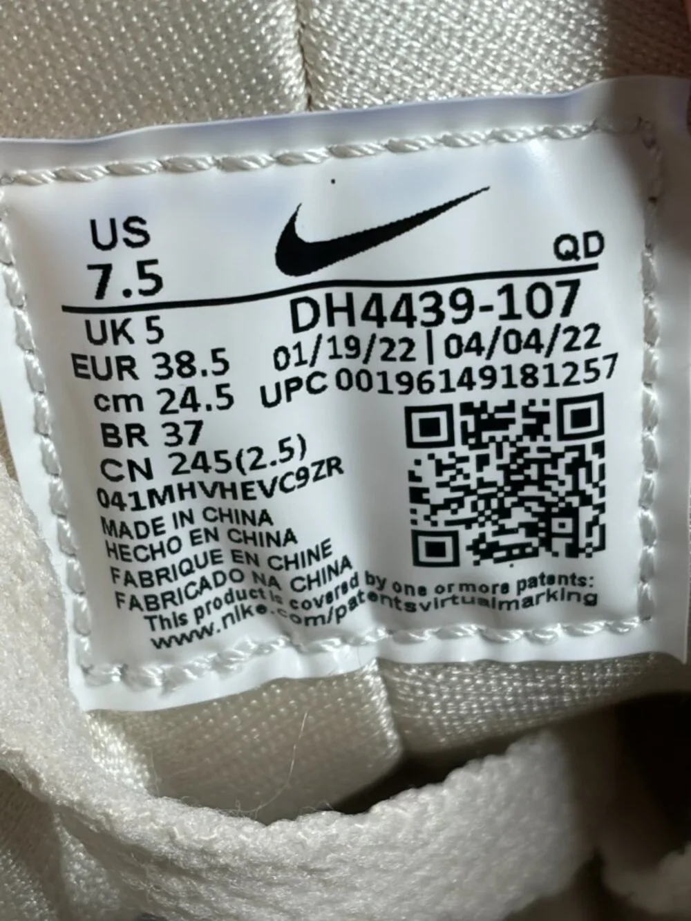 Nike Air Huarache Lapis‎ Women's White Blue Athletic Shoes Size 7.5
